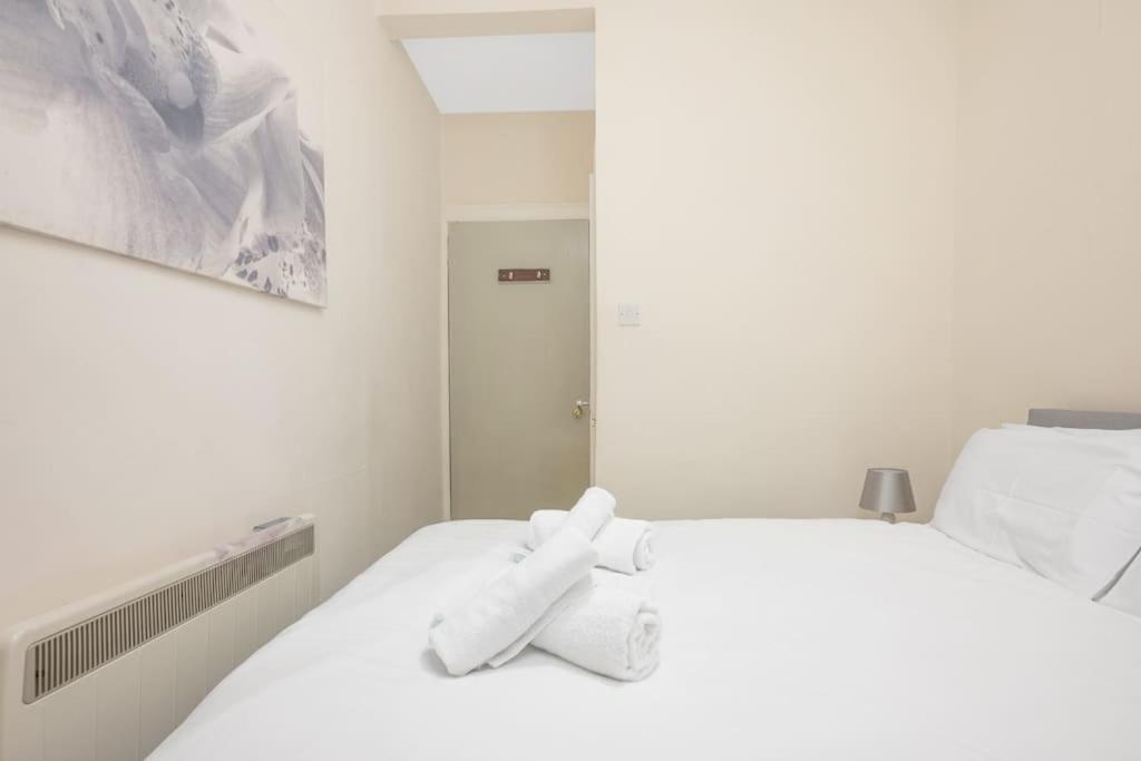 Two Bedroom Apartment-Central Edinburgh-Old Town-Licensed Exterior foto